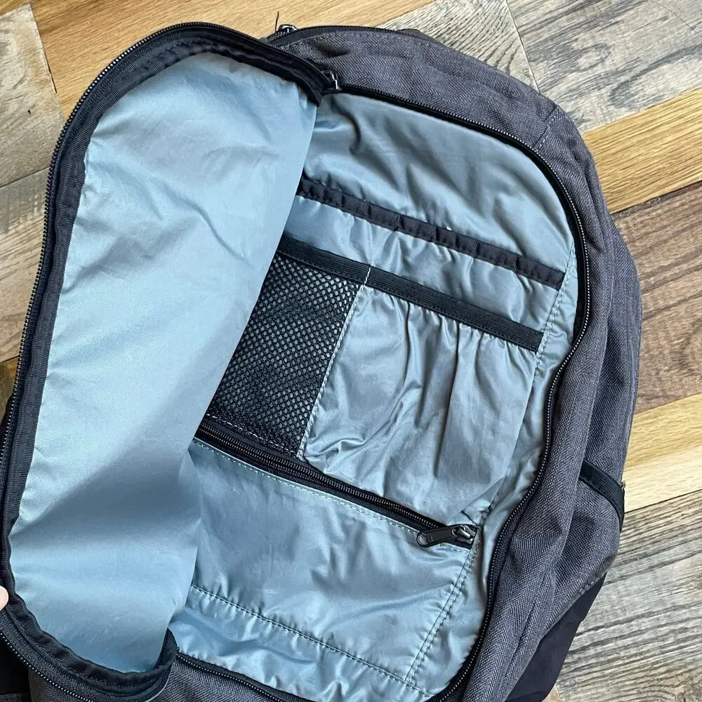 Dakine Campus Gray Laptop Backpack Travel School Book Bag Organizer